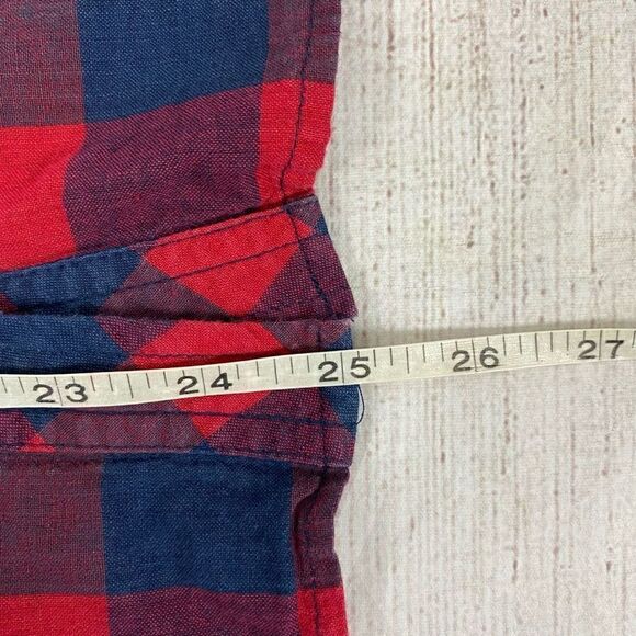 Passport 100% cotton plaid button down Longsleeve top red/navy blue sz Med women - Picture 9 of 10